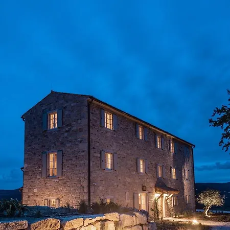 Stanzia Vinella * Motovun